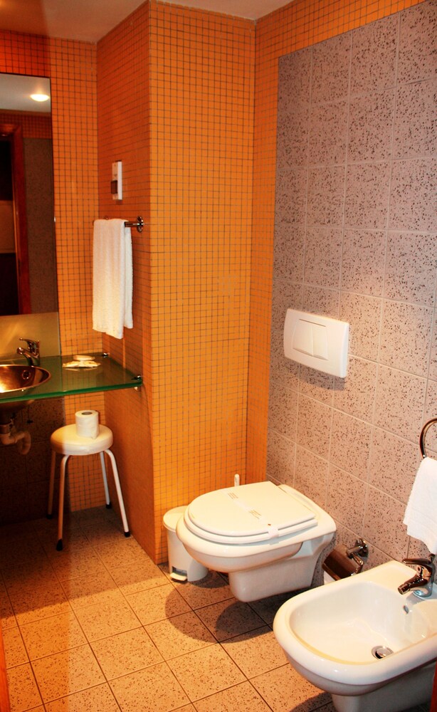 Hotel das Taipas 47/50