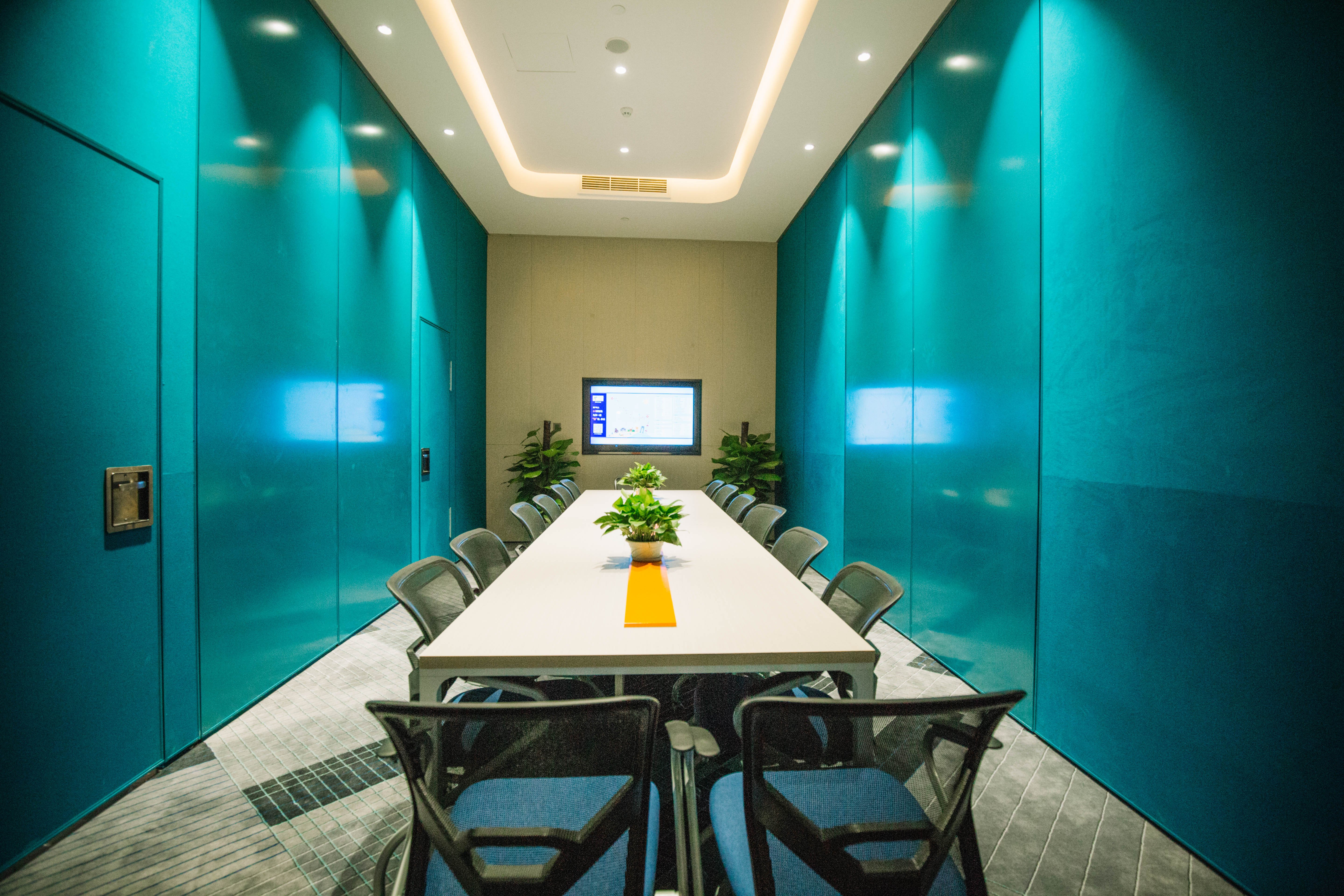Holiday Inn Express Ningbo Fenghua 15/18