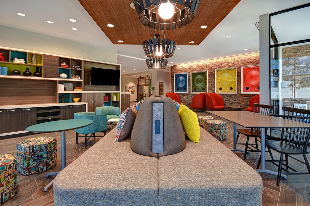 Home2 Suites by Hilton Kalamazoo Downtown 34/67