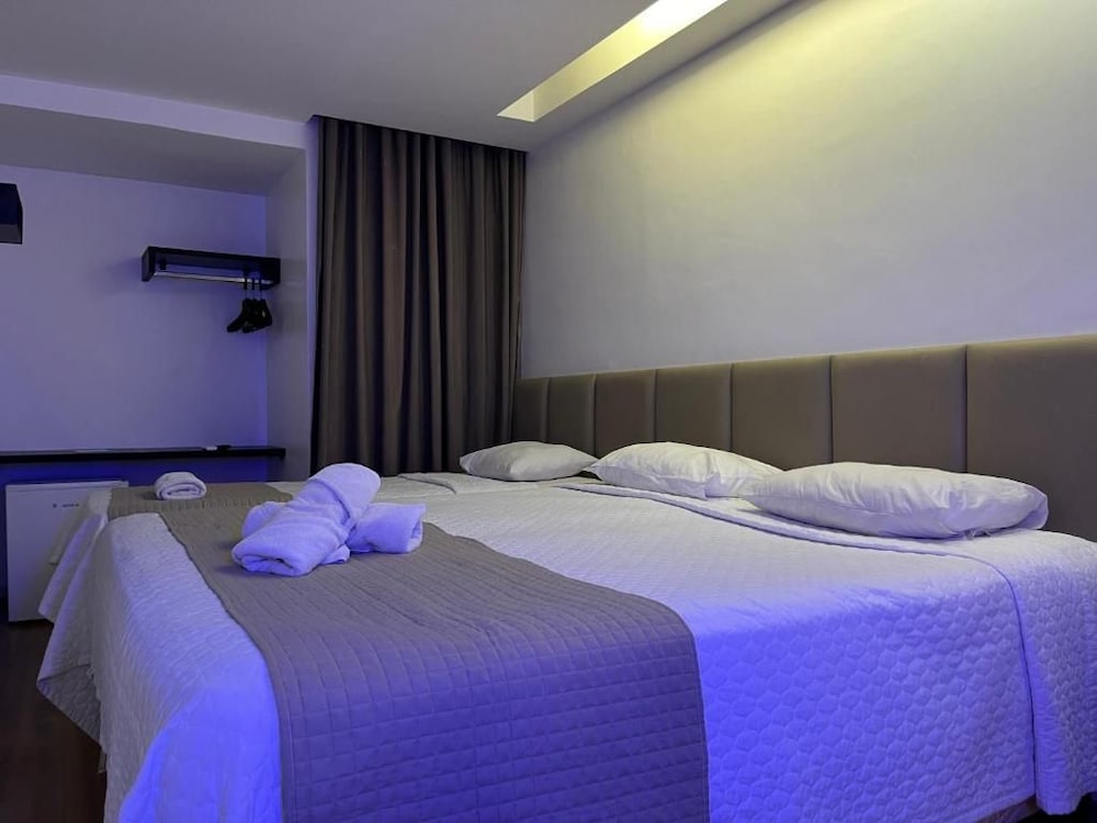 MCZ Hotel 30/57