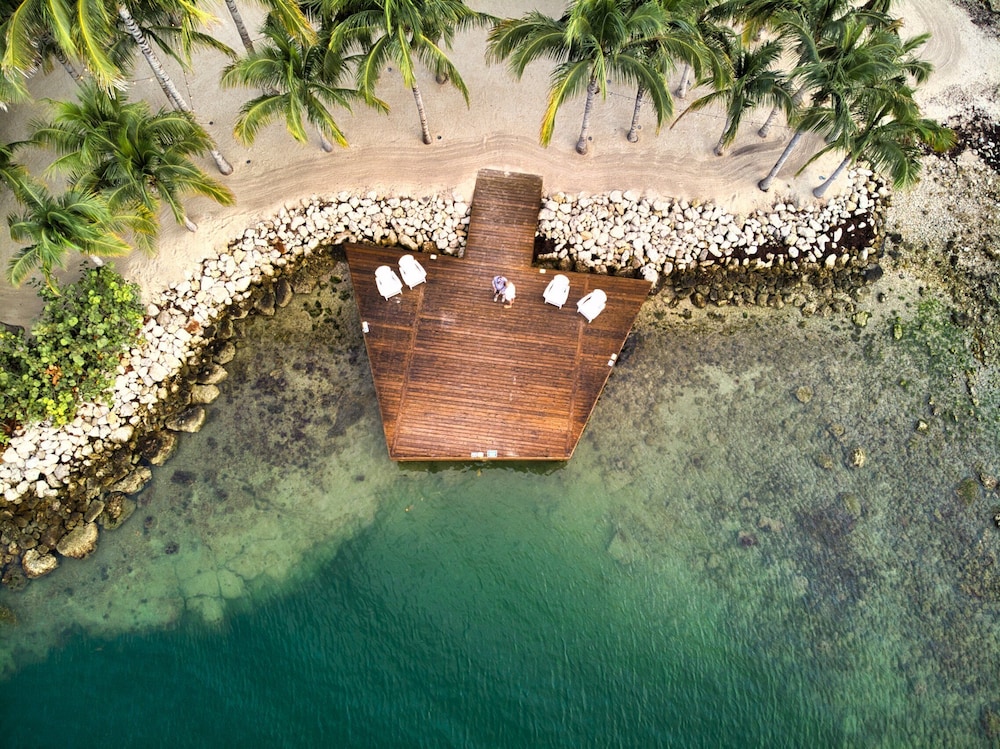 Isla Bella Beach Resort 3/74