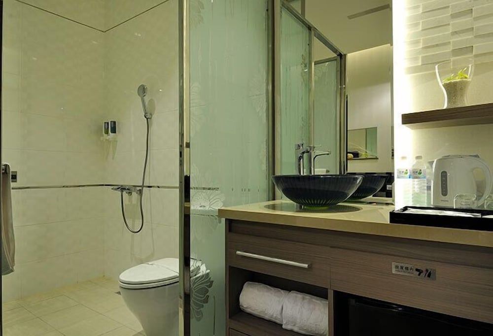 Leesing Hotel Fongshan 44/50