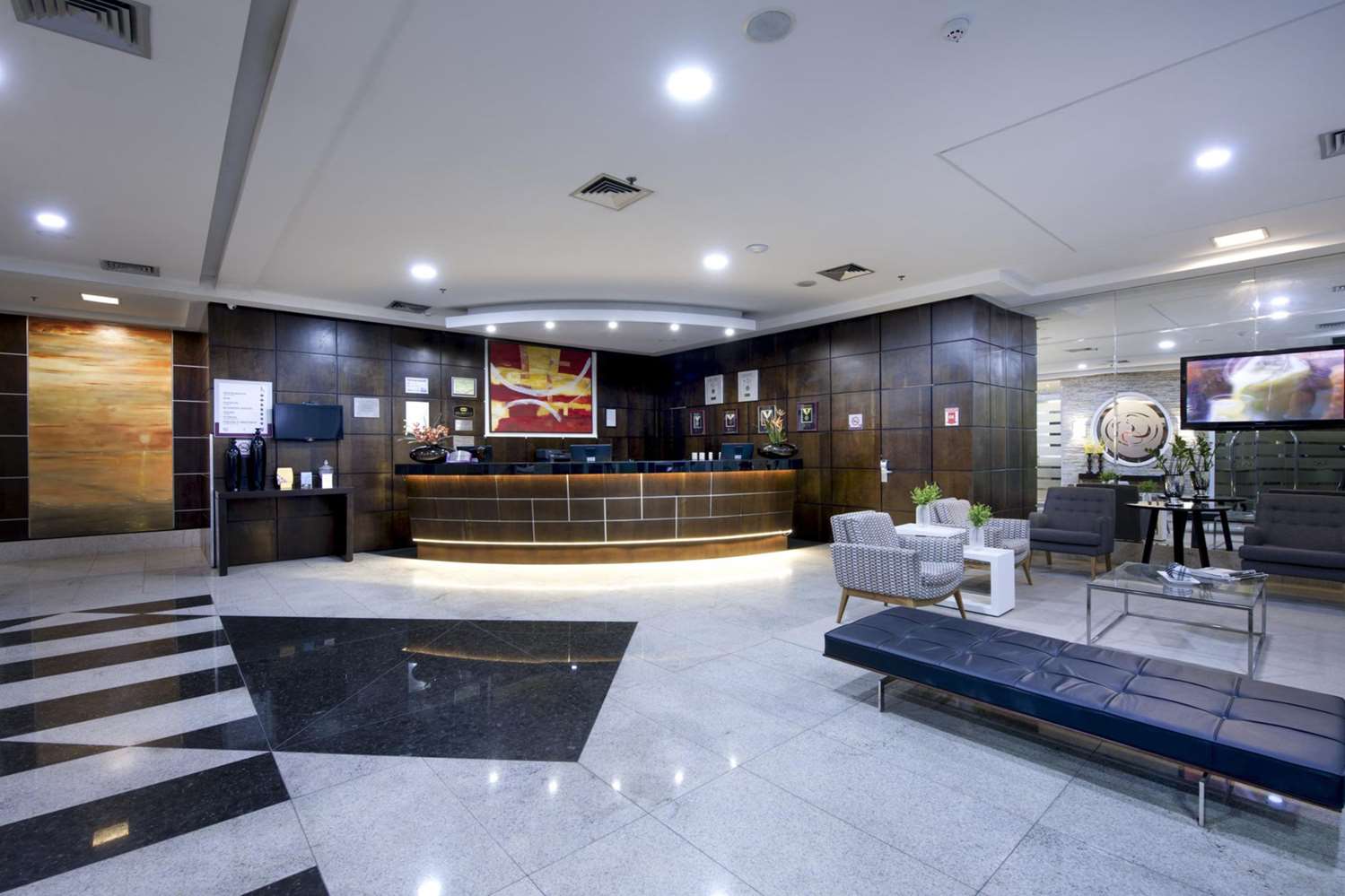 Comfort Suites Macae 4/43