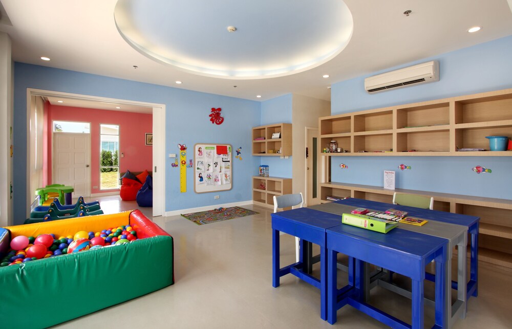 Kantary Beach Hotel 42/49