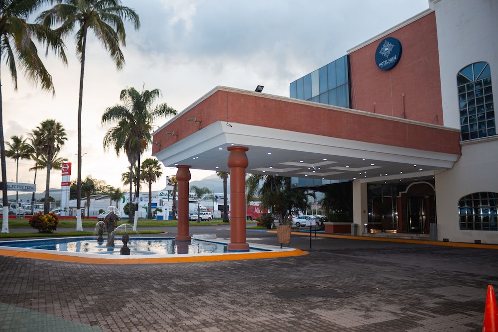 Nk Hotel Nekie Tepic 63/73