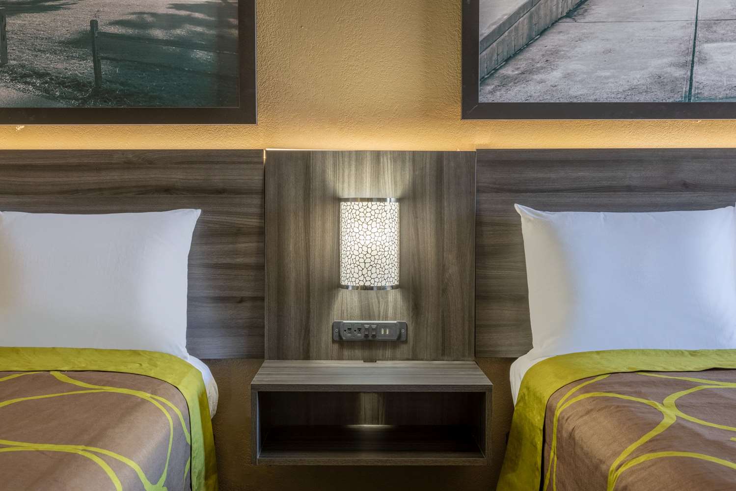 Super 8 by Wyndham McDonough GA 13/19