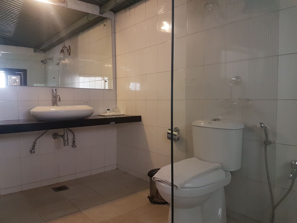 HOTEL RATAN VILLAS 27/32