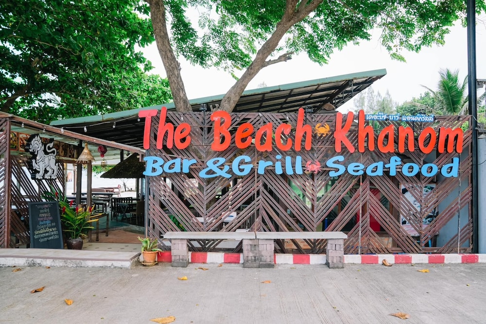 Khanom Golden Beach Hotel 50/59