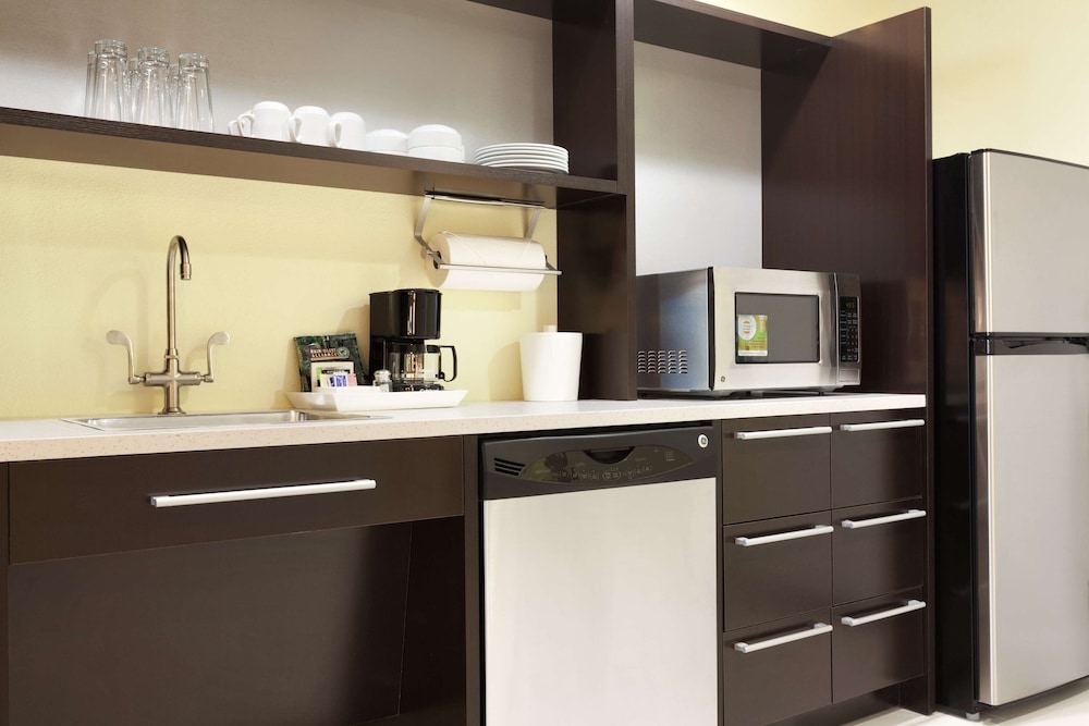 Home2 Suites By Hilton el Paso Airport 6/42