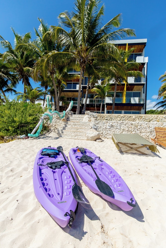 Angelina 28 Beachfront by Nah Hotels 26/53