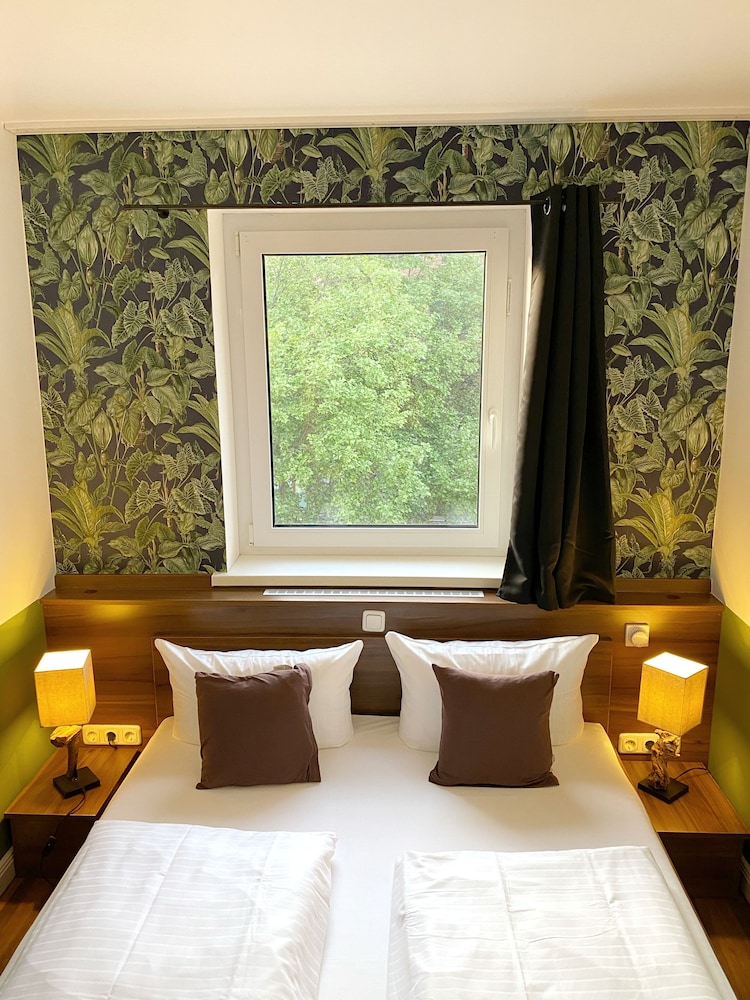 Centro Hotel North 28/35