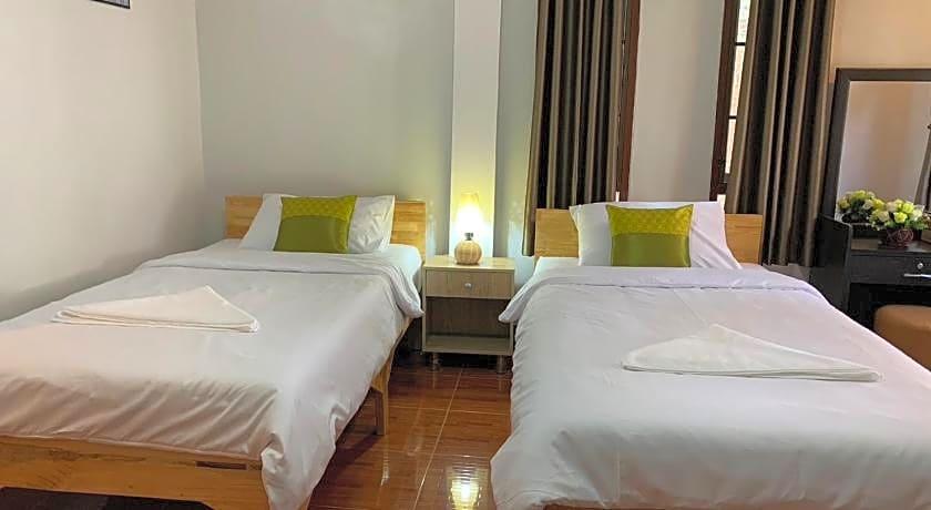Hotel Pailifornia 25/78