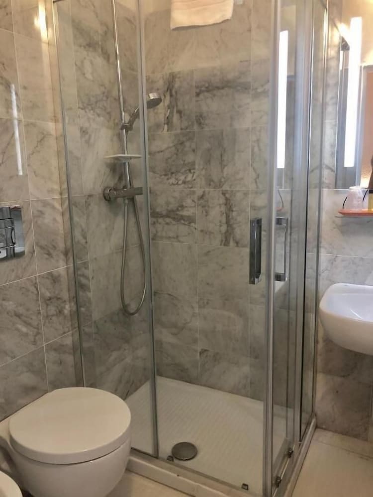 Hotel Bolzano 22/28