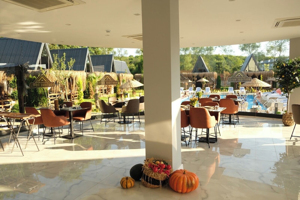 Kerpe Bungalov Hotel 35/50