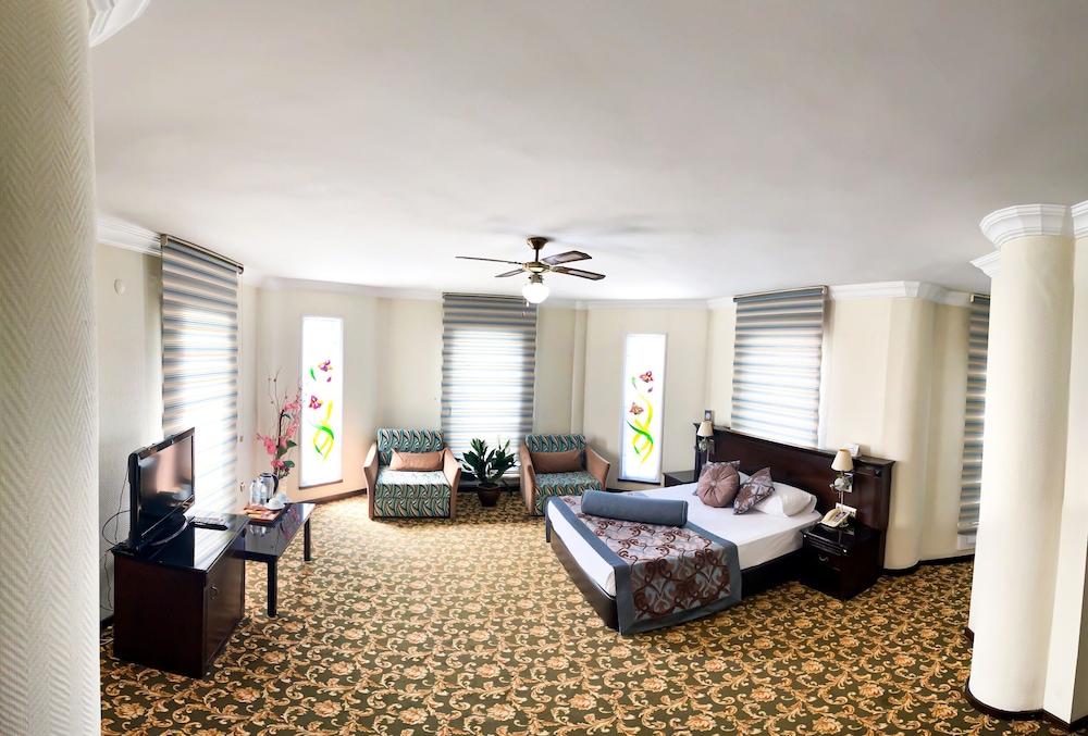 Omur Hotel 44/50