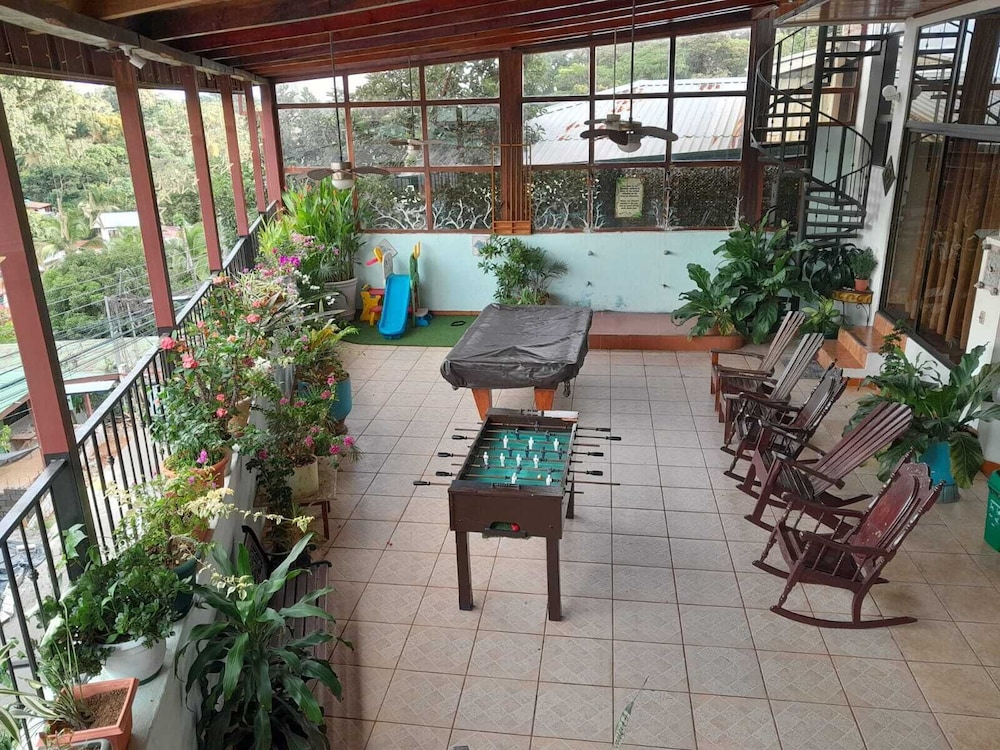 Natural Pacific Suites 20/35