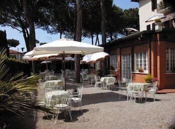 La Pineta Al Mare Hotel 2/68