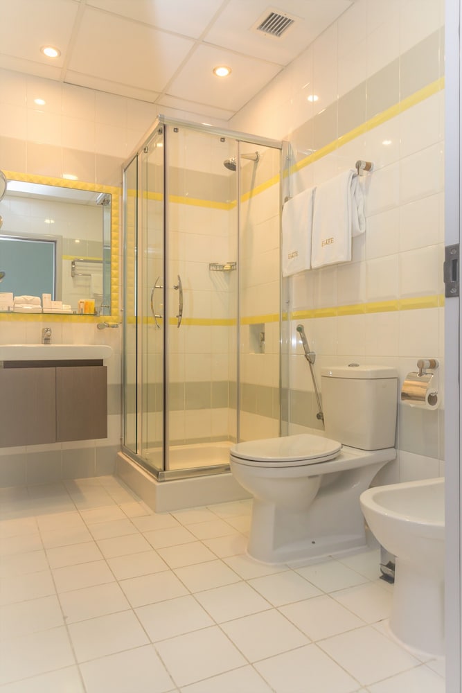 Elite Seef Residence & Hotel 12/70