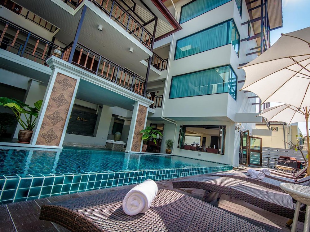 Goldenbell Hotel Chiangmai 9/60