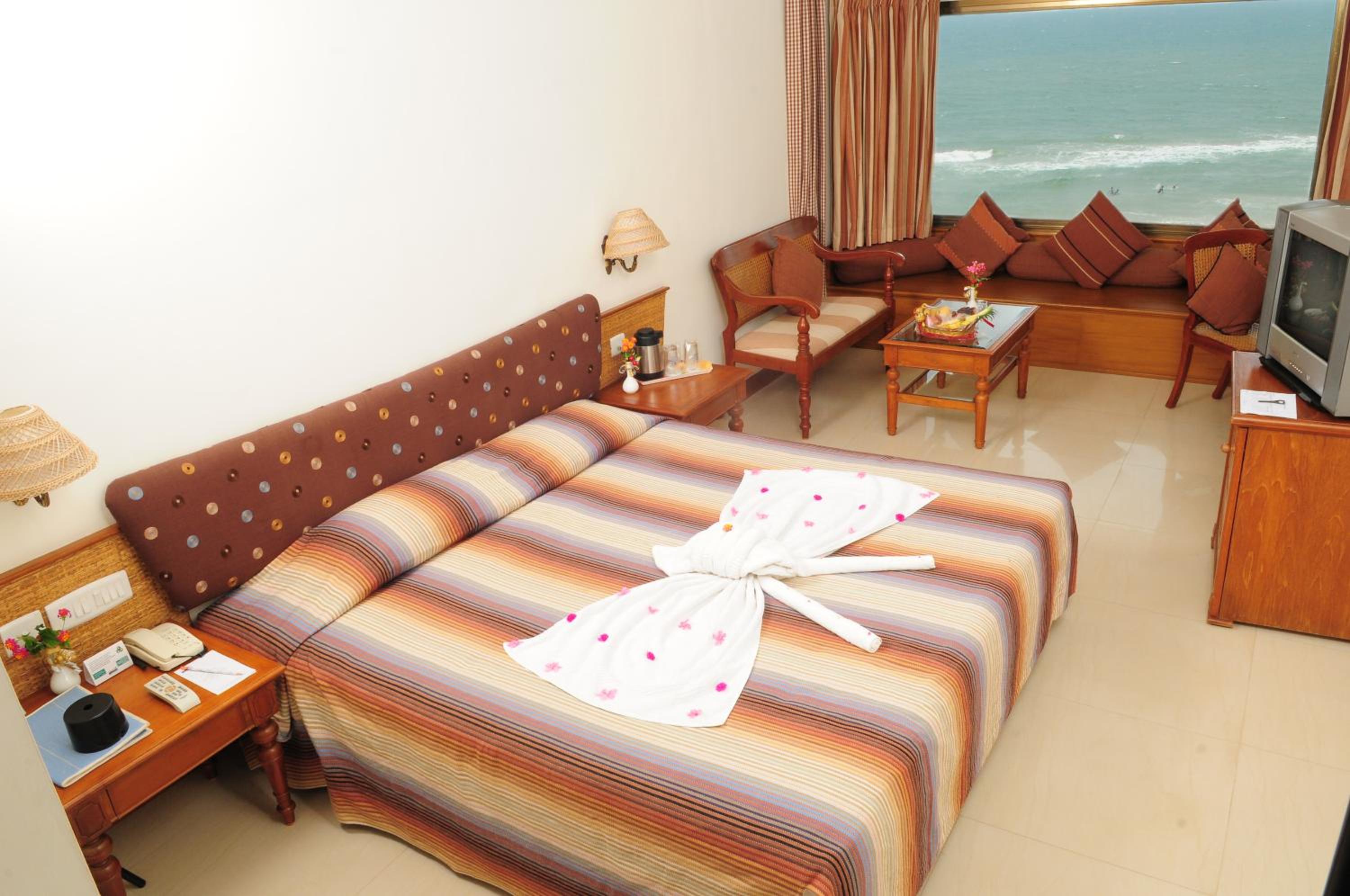 HINDUSTAN BEACH RETREAT 20/32
