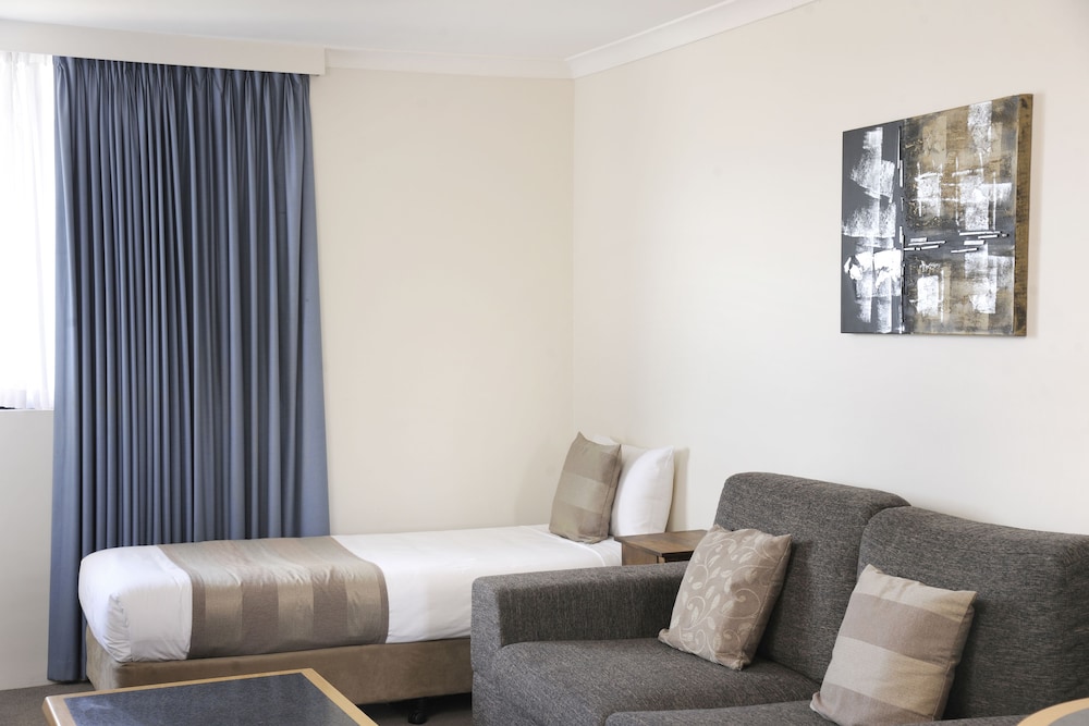 Lodestar Waterside Apartments 31/44