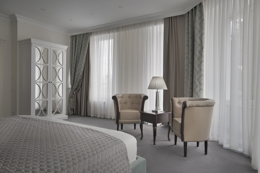 LONDON BOUTIQUE HOTEL 6/40