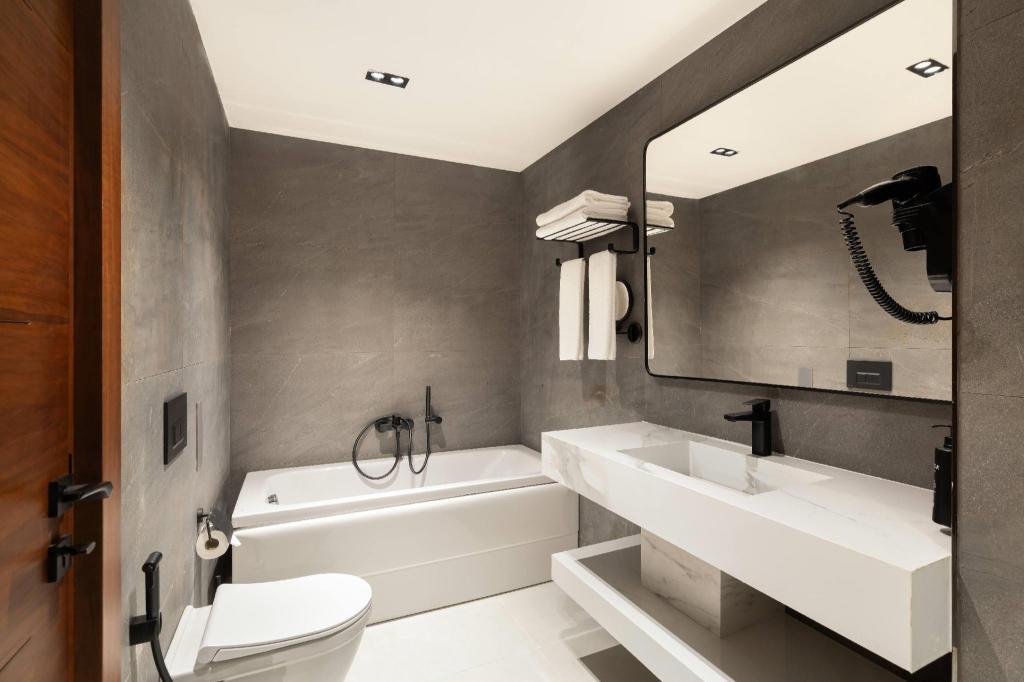 Ramada Plaza by Wyndham Mosul Corniche 53/54