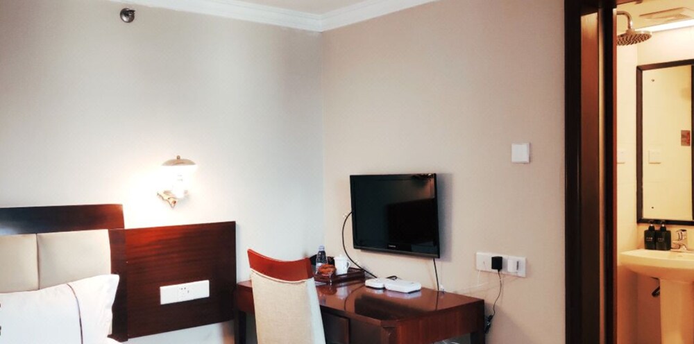 Haijun Hotel 44/50