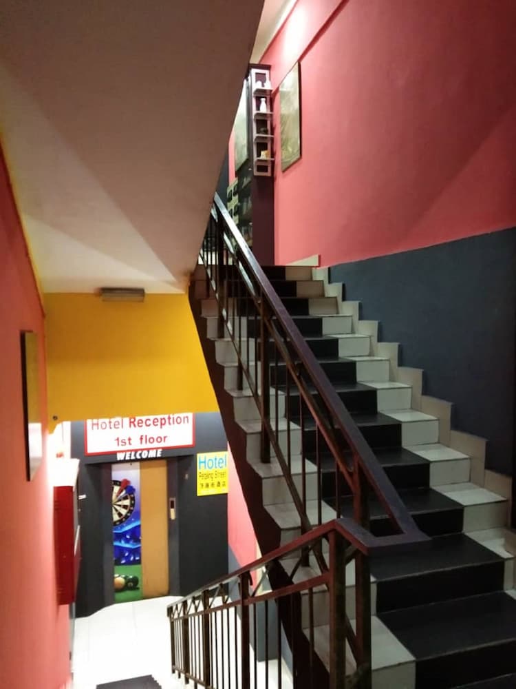Petaling Street Hotel 30/35