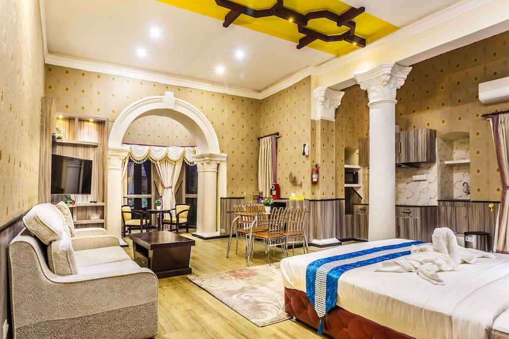 Royal Empire Boutique Hotel 19/47