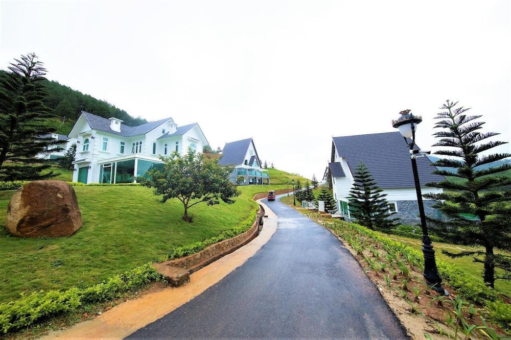 Dalat Wonder Resort 71/78