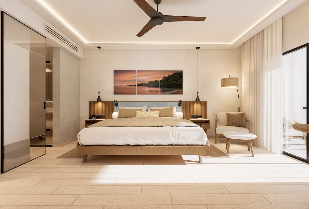 Vantage, Club, Suite, King Bed, Ocean View