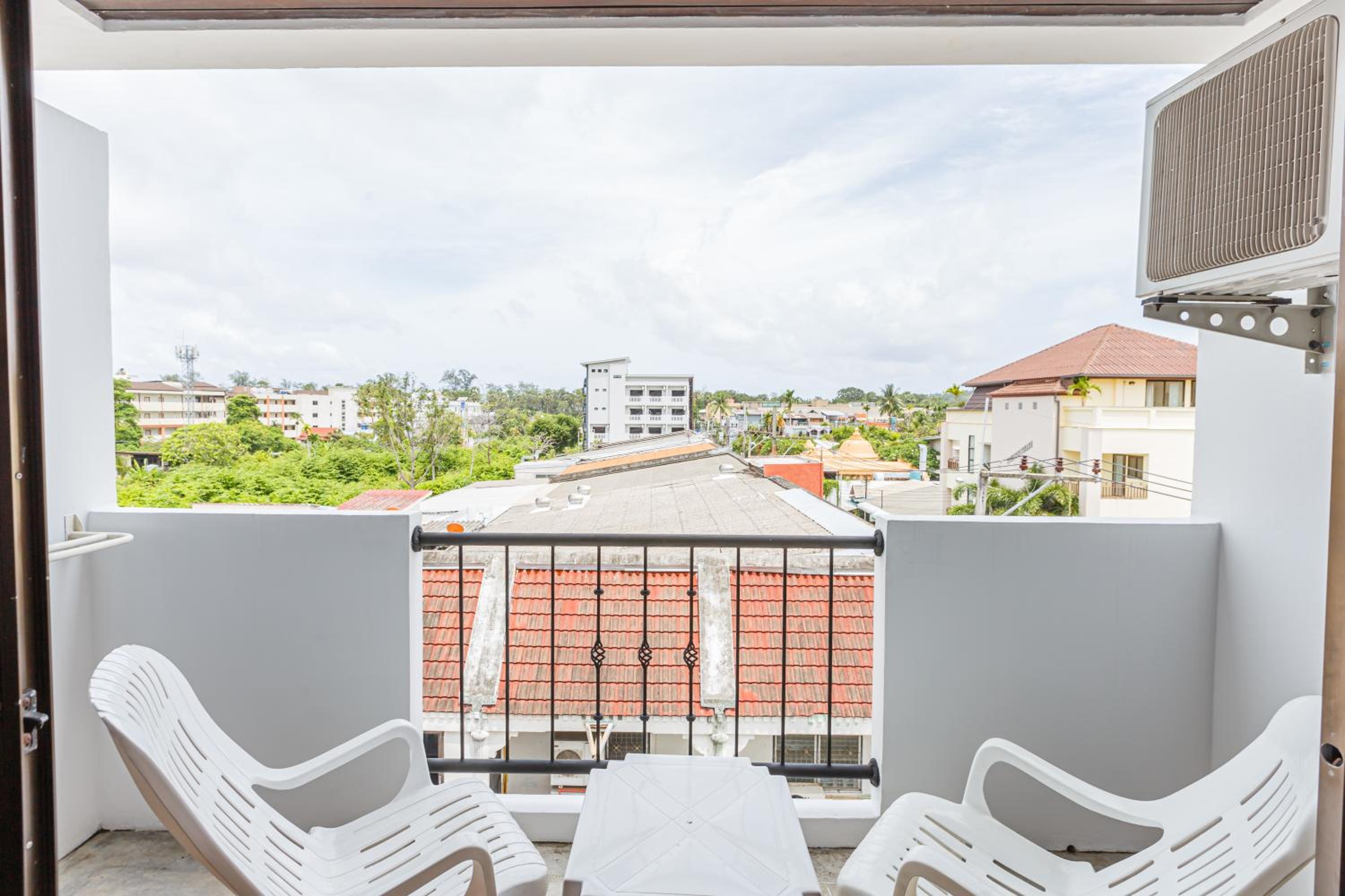 SOUTH SIAM GUESTHOUSE 31/32