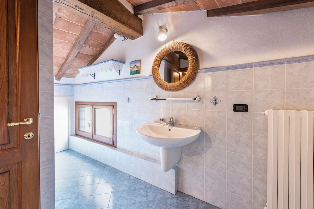 San Frediano House 24/25