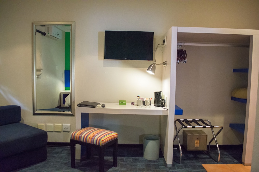 Premier Splendid Inn Bayshore 39/60