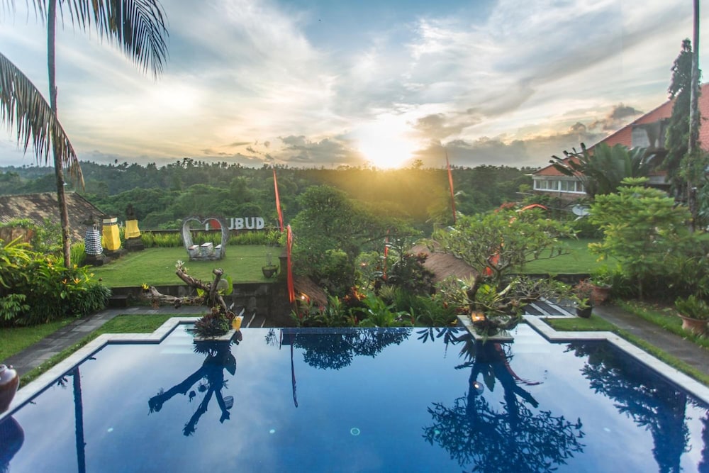 Anhera Suite and Spa 40/48