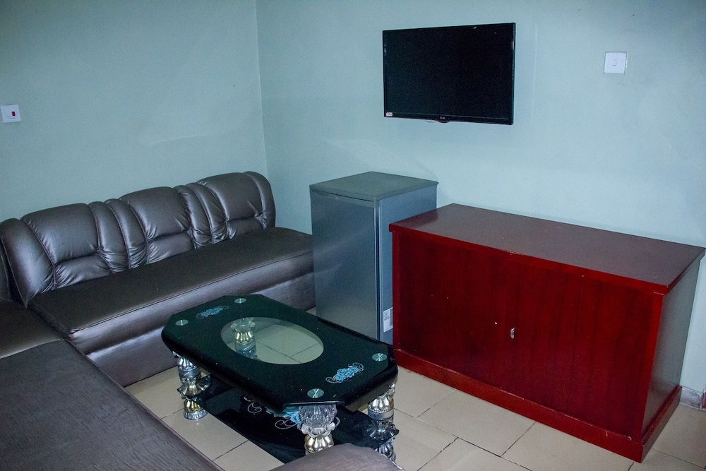 Folade Hotels 22/29