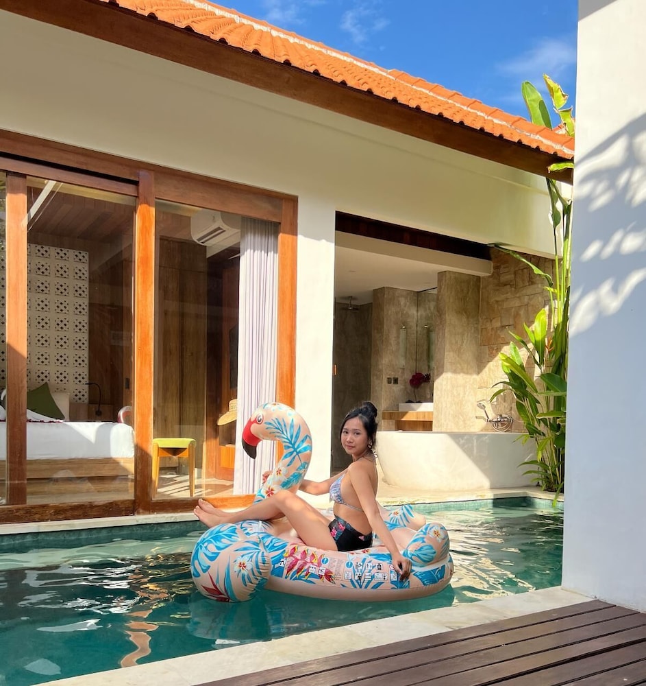 Danka Villa Sanur 6/24