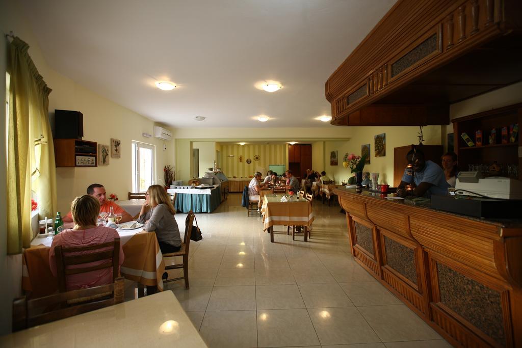 Ormos Atalia Village 18/24