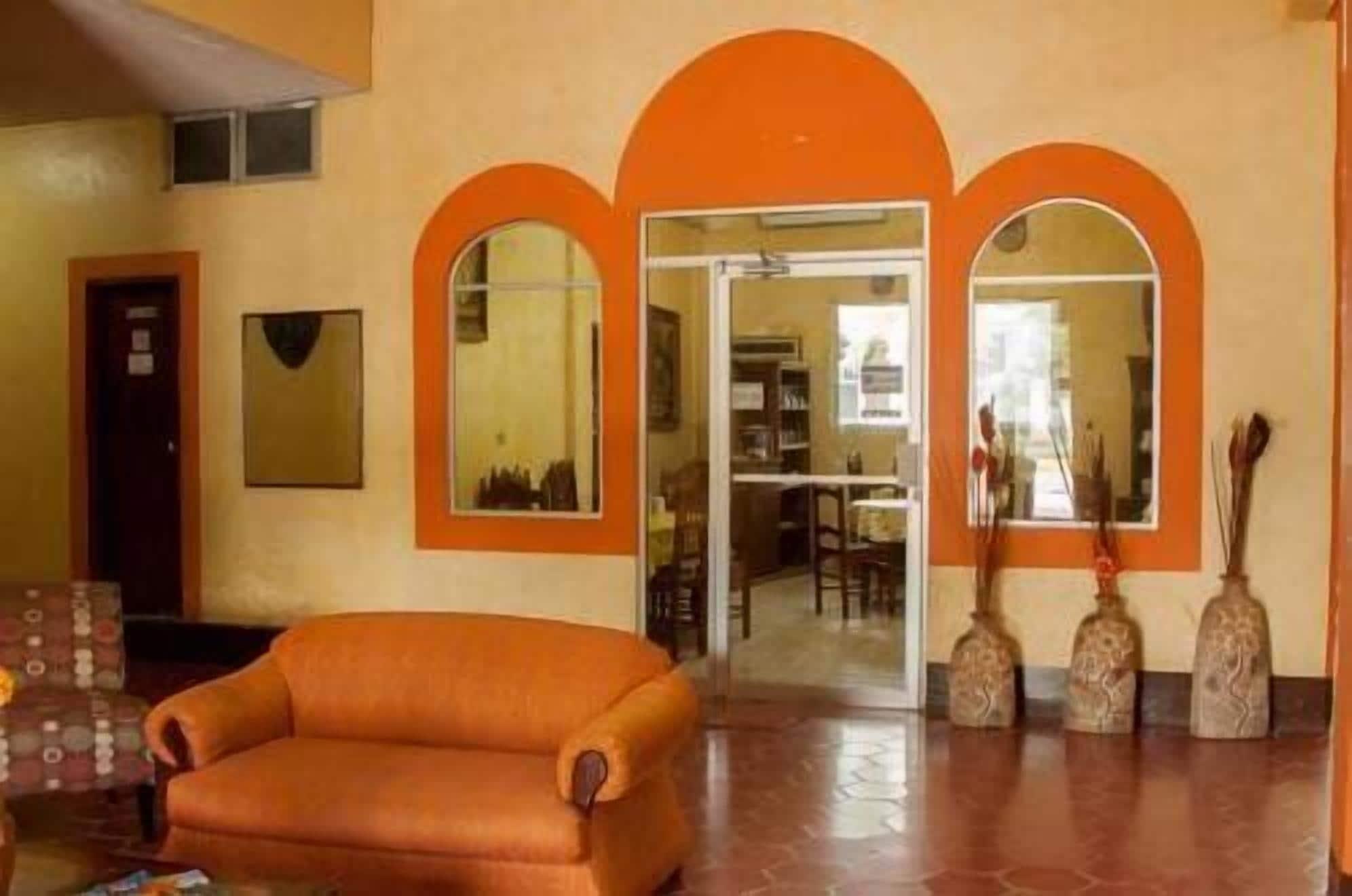 Hotel Del Valle 23/45