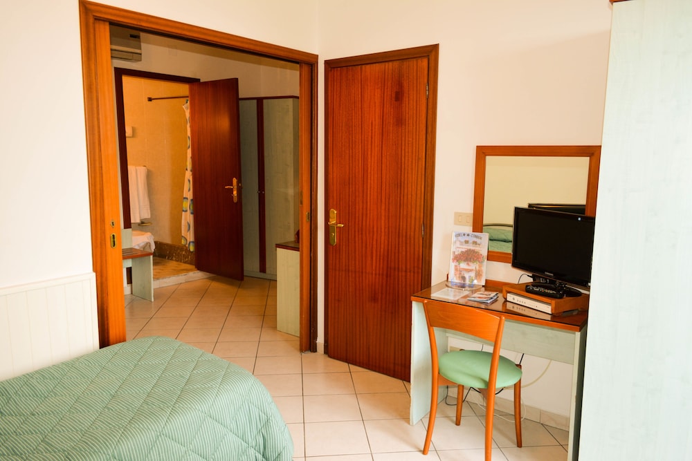 Hotel Condor 29/71