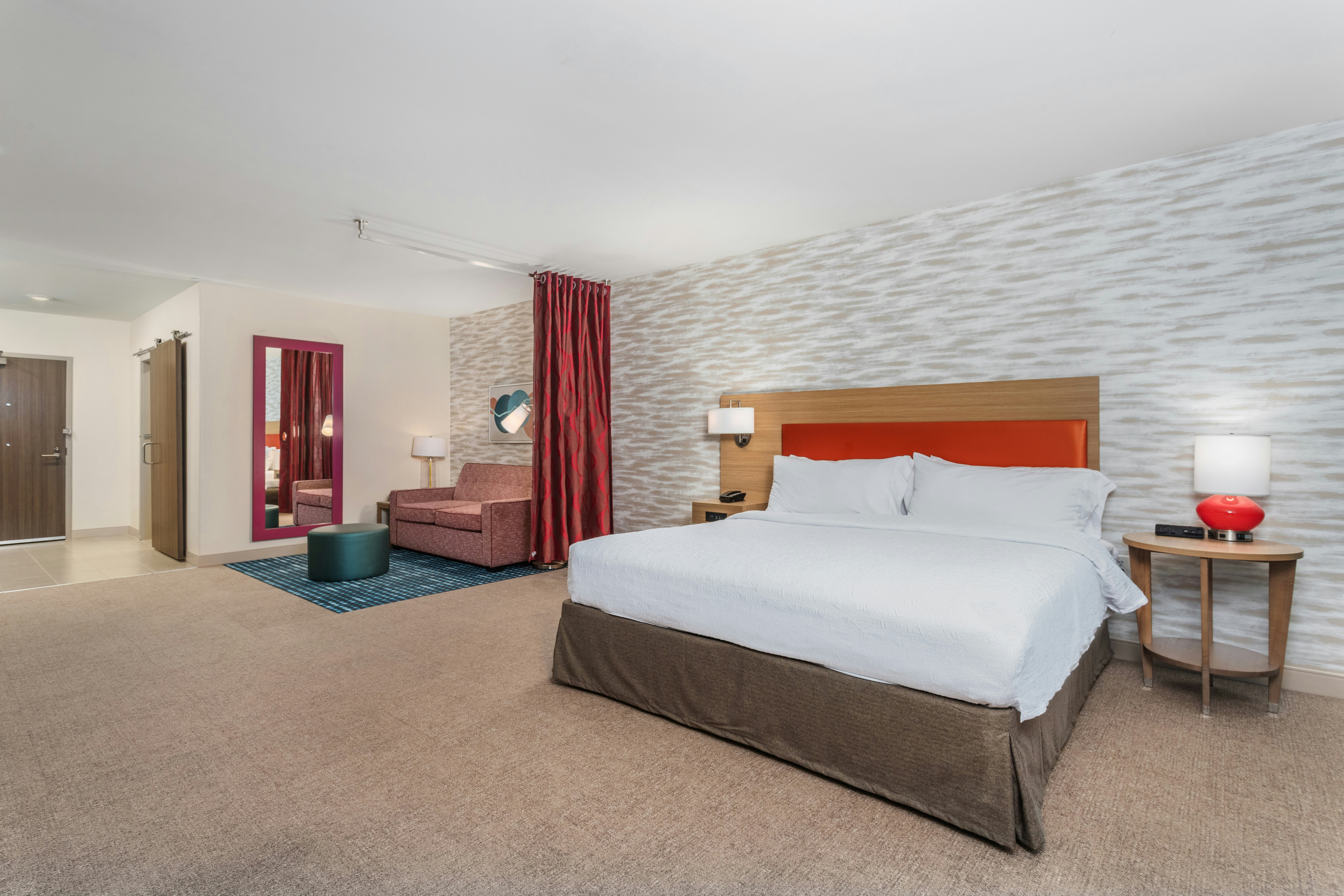 STUDIO, SUITE, KING BED, ACCESSIBLE