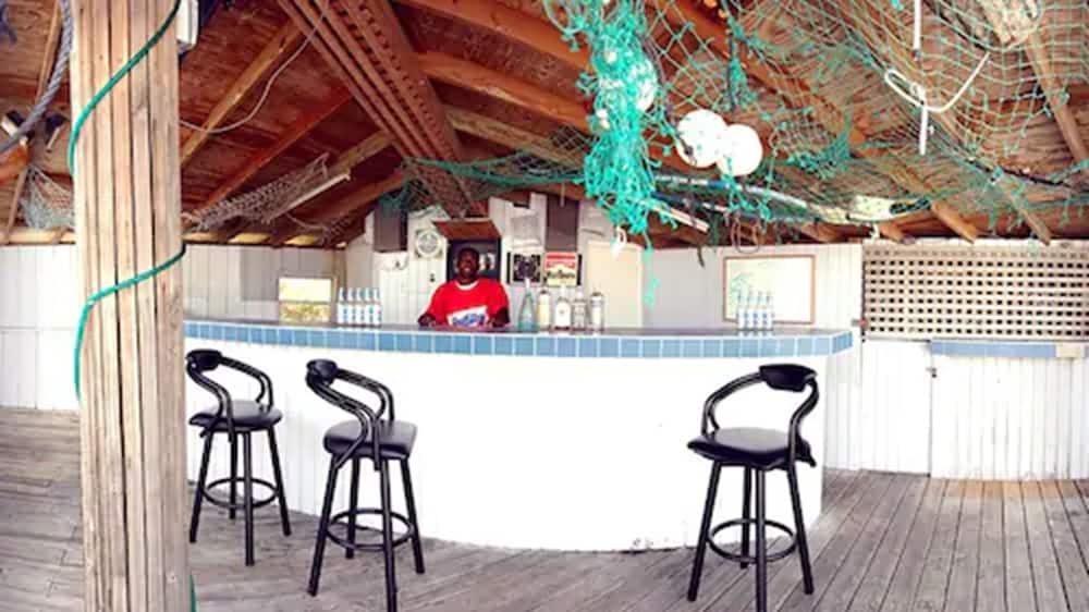 Ocean Reef Yacht Club Resort 60/75