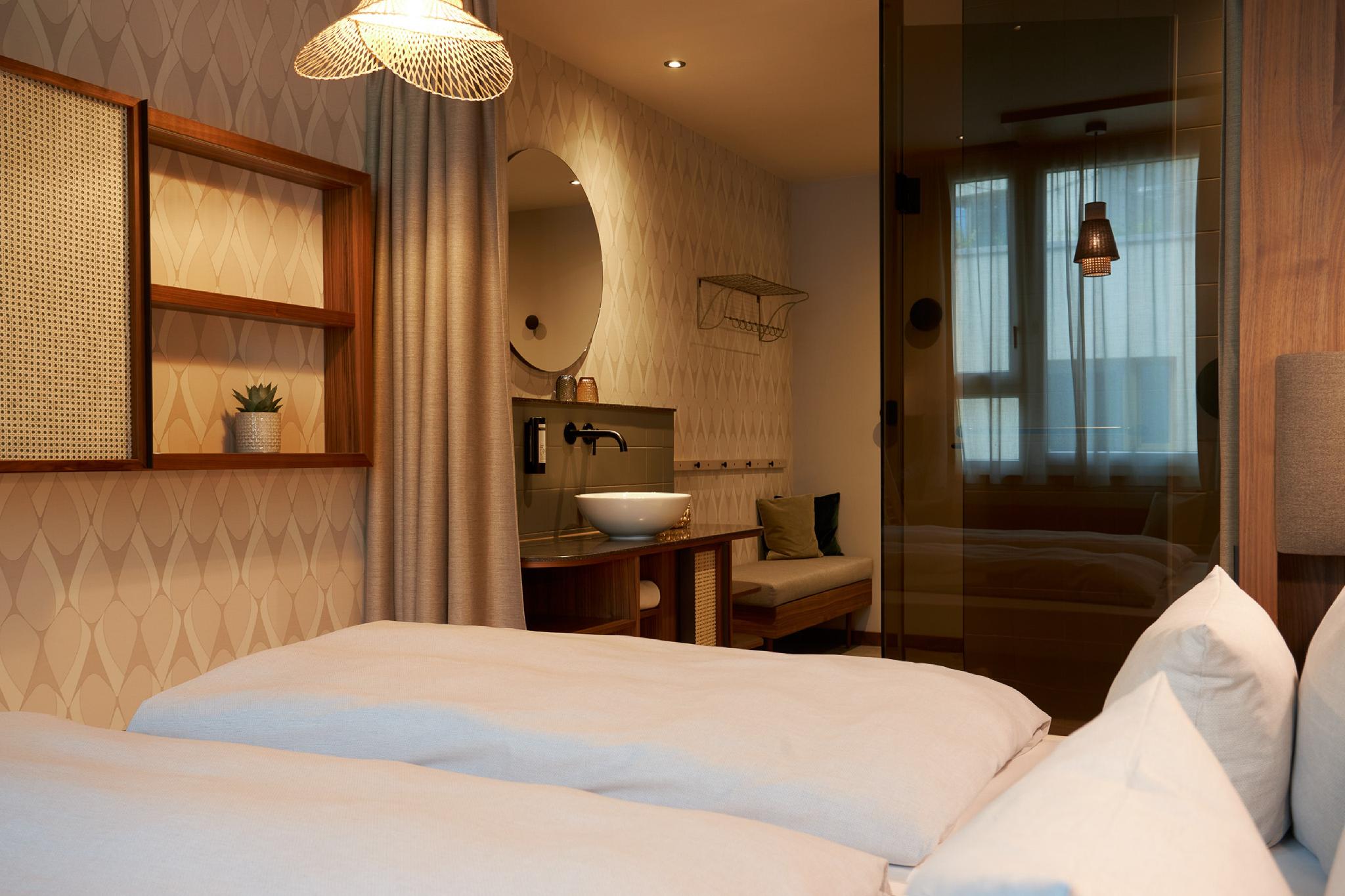Cocoon, Urban, Double Bed