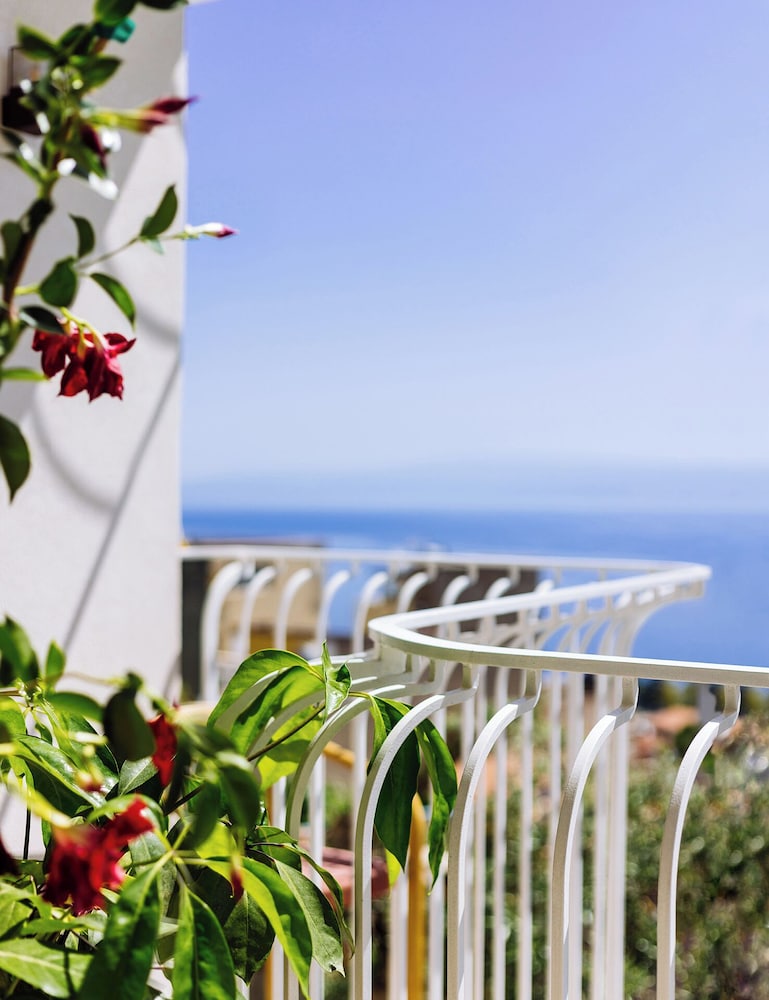 Casa Giafari 27/32