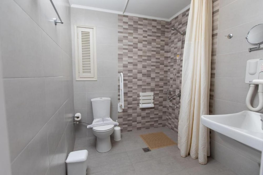 Anita Beach Hotel - Adults Only 17/40