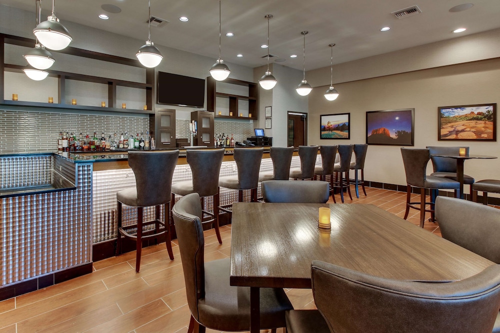 Drury Inn and Suites Phoenix Happy Valley 34/50