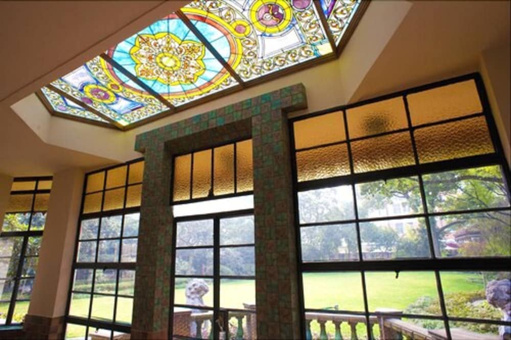 Heng Shan Moller Villa Hotel 6/50