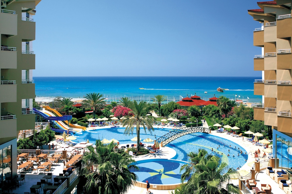 Terrace Beach Resort 32/35