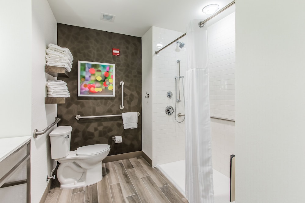 Hilton Garden Inn Ft. Walton Beach 17/50